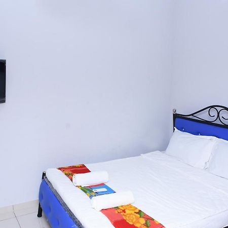Lia'S Homestay ปอนดิเชอรี ภายนอก รูปภาพ