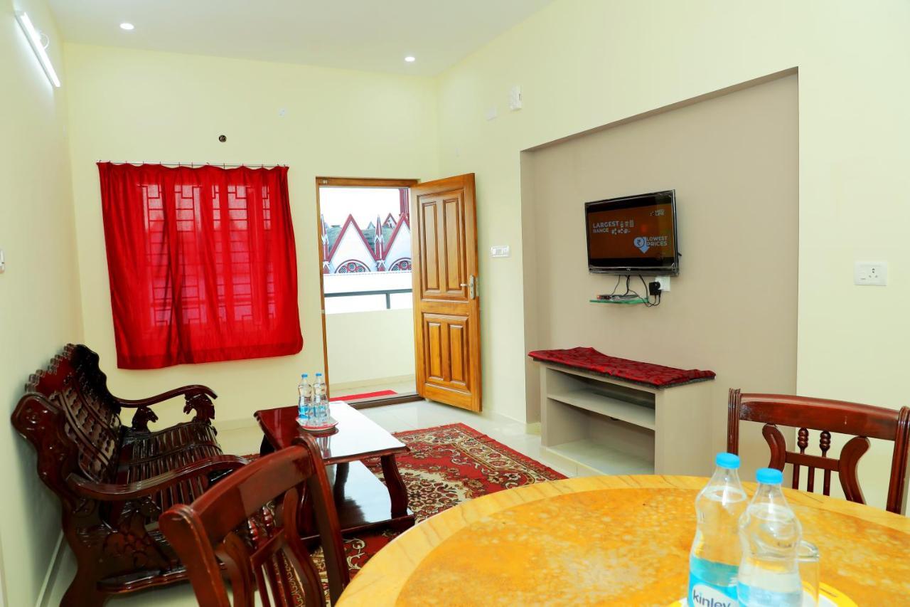 Lia'S Homestay ปอนดิเชอรี ภายนอก รูปภาพ